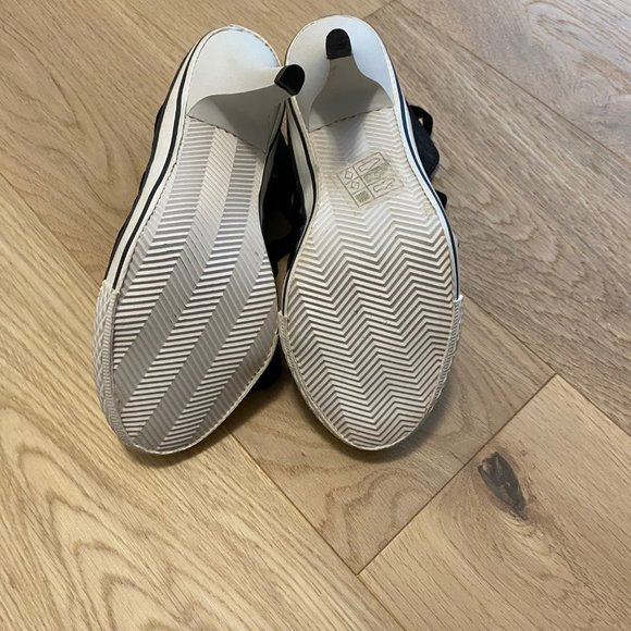 Lace up heels - Picture 4 of 6